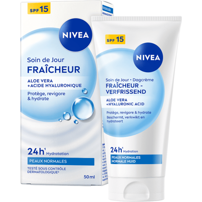 NIVEA Essentials Hydraterende Dagcrème - SPF 15 - Gezichtscreme Normale huid - Met vitamine E, magnoliaextract en lotusextract - 50 ml NIVEA Essentials Hydraterende Dagcrème - SPF 15 - Gezichtscreme Normale huid - Met vitamine E, magnoliaextract en lotusextract - 50 ml