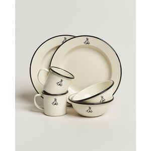 Pendleton Camp Enamelware Set Ivory