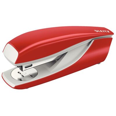 LEITZ Stiftemaskin 5502 30 Ark Rød LEITZ Stiftemaskin 5502 30 Ark Rød