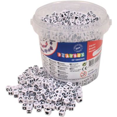 PLAYBOX - 1250 - Hvit - Bokstavperler - Perlesett PLAYBOX - 1250 - Hvit - Bokstavperler - Perlesett