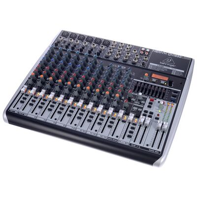 Behringer Xenyx QX1832 USB Behringer Xenyx QX1832 USB