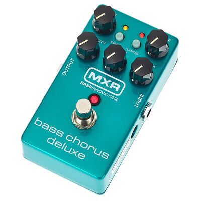 MXR M 83 Bass Chorus Deluxe MXR M 83 Bass Chorus Deluxe
