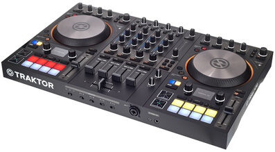 Native Instruments Traktor S4 MK3