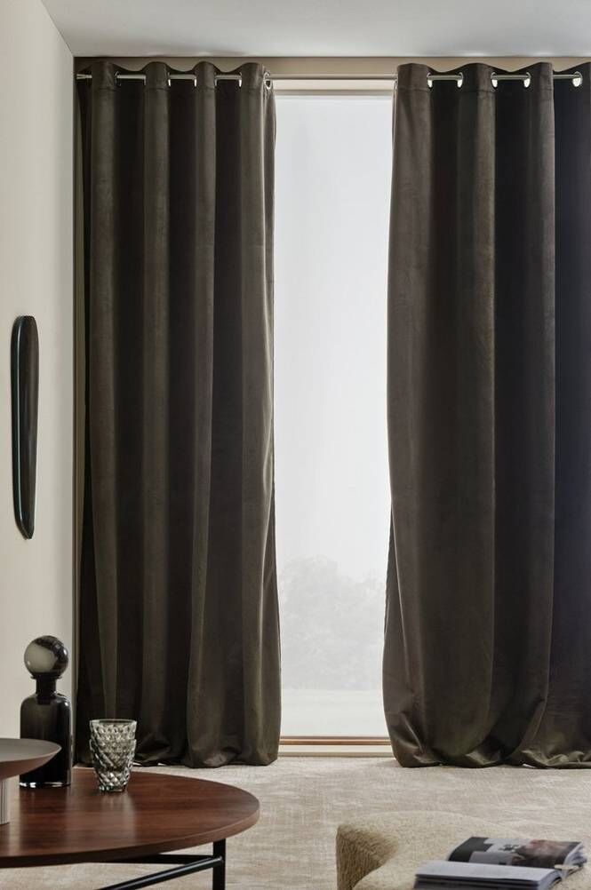 SIMONE gardiner med maljer 2-pk Mørk olivengrønn