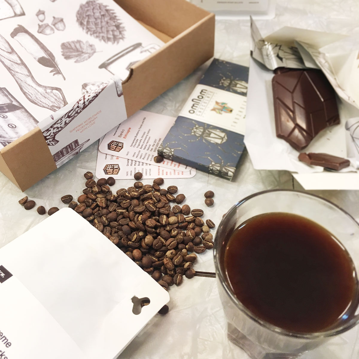 KaffeBox Chocolate Pairing Subscription - 500g, 2 bars
