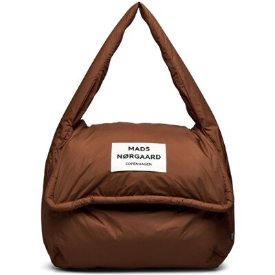 Mads Nørgaard Recycle Pillow Bomb Bag ONE SIZE Brown ONE SIZE Mads Nørgaard Recycle Pillow Bomb Bag ONE SIZE Brown ONE SIZE