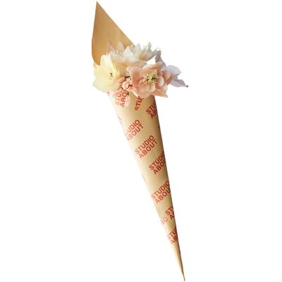 Studio About Paper Flower Bouquet, 5 Pcs L:55.5CM Patterned L:55.5CM Studio About Paper Flower Bouquet, 5 Pcs L:55.5CM Patterned L:55.5CM