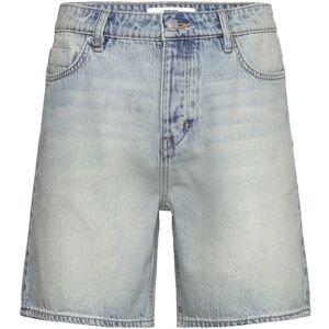 NEUW Lou Short Dust Light Indigo 31 Blue 31 NEUW Lou Short Dust Light Indigo 31 Blue 31
