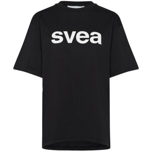 Svea Swaustin Boxy Logo Ss T-Shirt S Black S Svea Swaustin Boxy Logo Ss T-Shirt S Black S
