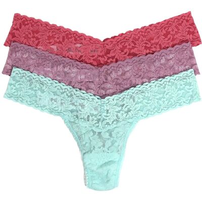 Hanky Panky Signature Lace, Low Rise Thong, 3 Pack Boxed ONE SIZE Pink ONE SIZE Hanky Panky Signature Lace, Low Rise Thong, 3 Pack Boxed ONE SIZE Pink ONE SIZE