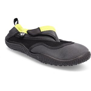 Arena Watershoes 39 Patterned 39 Arena Watershoes 39 Patterned 39