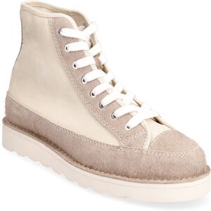 Good News Roopa 39 Beige 39 Good News Roopa 39 Beige 39