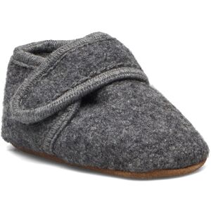 Melton Classic Wool Slippers 23/24 Grey 23/24 Melton Classic Wool Slippers 23/24 Grey 23/24