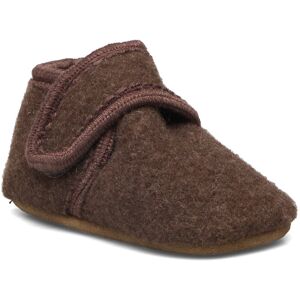 Melton Classic Wool Slippers 24/25 Brown 24/25 Melton Classic Wool Slippers 24/25 Brown 24/25