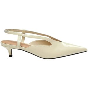 Sofie Schnoor Rillsw Patent Heeled Shoes 37 Cream 37 Sofie Schnoor Rillsw Patent Heeled Shoes 37 Cream 37