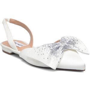 Steve Madden Cristel Sandal 36 White 36 Steve Madden Cristel Sandal 36 White 36