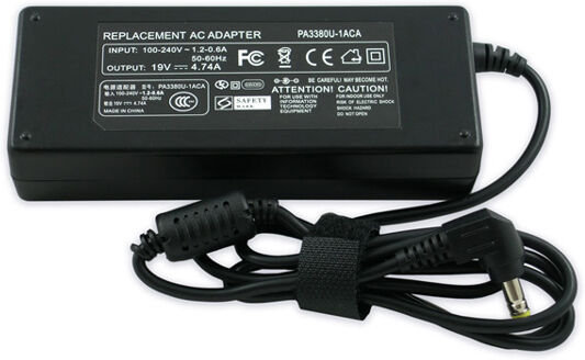 Altitec PC lader / AC adapter Asus Zenbook Touch U500VZ, BX51V, B53V, B53V-S4042X 19V 90W 4,5x2,8mm