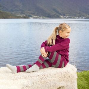 Safa Virre Genser Cerise 120 Safa Virre Genser Cerise 120