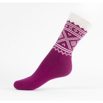 Safa Folklore Sokker Cerise 36-40 Safa Folklore Sokker Cerise 36-40