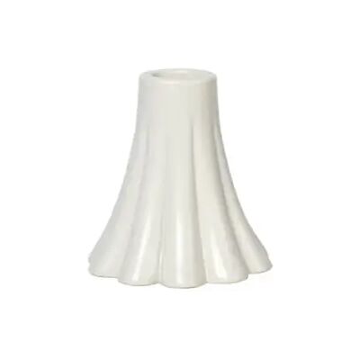 Broste Copenhagen Heli Lysestake H8 Cm Krem Broste Copenhagen Heli Lysestake H8 Cm Krem