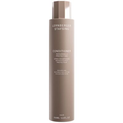 Lernberger Stafsing Conditioner Repairing & Protecting 250ml - Conditioner Lernberger Stafsing Conditioner Repairing & Protecting 250ml - Conditioner