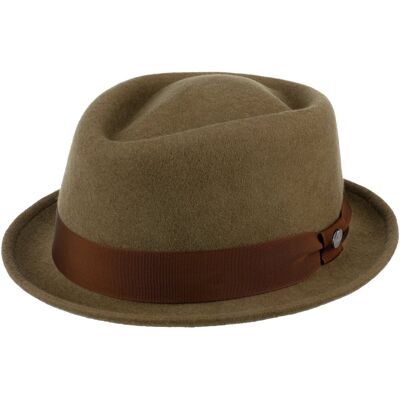Classic Pork Pie-Hatt Hatt i Ullfilt by Lierys olivengrønn S (54-55 cm) Classic Pork Pie-Hatt Hatt i Ullfilt by Lierys olivengrønn S (54-55 cm)