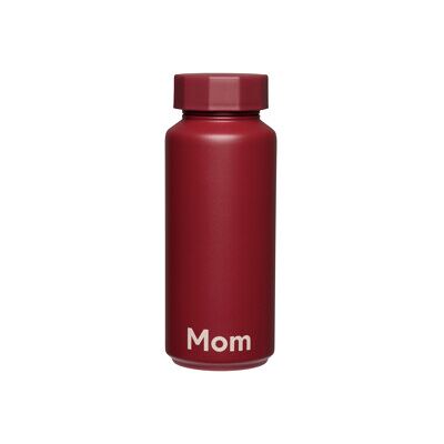 Design Letters Termoflaske Mom / Burgundy Design Letters Termoflaske Mom / Burgundy