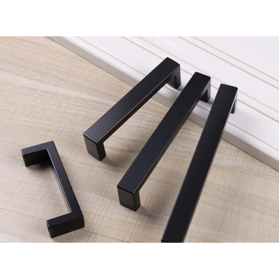 Håndtak, Metallic, Svart "Pure Bold Black" 96...256mm - 224mm Håndtak, Metallic, Svart "Pure Bold Black" 96...256mm - 224mm