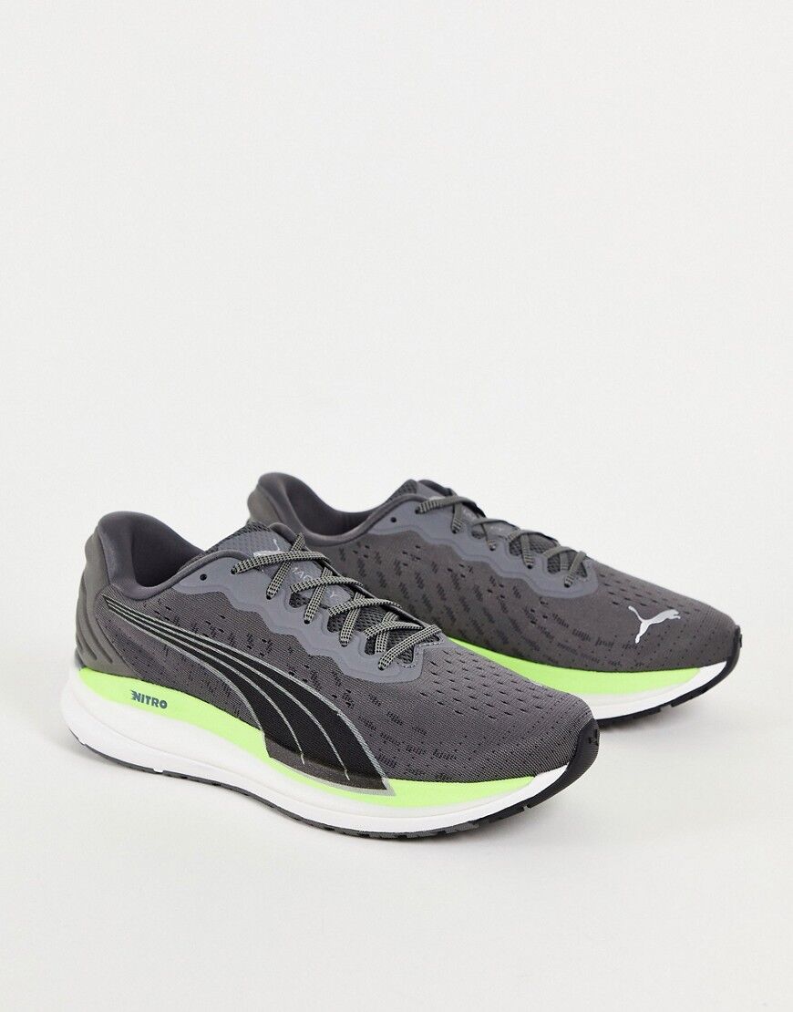 Puma Magnify Nitro trainers in green-Grey  Grey