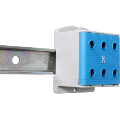 Cenika KOBLINGSKLEMME AL/CU 240MM2 TRIPPLE BLÃ… - 1225309 Cenika KOBLINGSKLEMME AL/CU 240MM2 TRIPPLE BLÃ… - 1225309