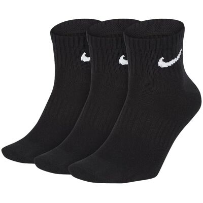 Nike Everyday Lightweight Ankelsokker 3 Pack Svart M (38-42) Nike Everyday Lightweight Ankelsokker 3 Pack Svart M (38-42)
