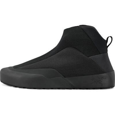 Arc'teryx Women's Kragg Insulated Black/Black Black / Black 39 1/3 Arc'teryx Women's Kragg Insulated Black/Black Black / Black 39 1/3