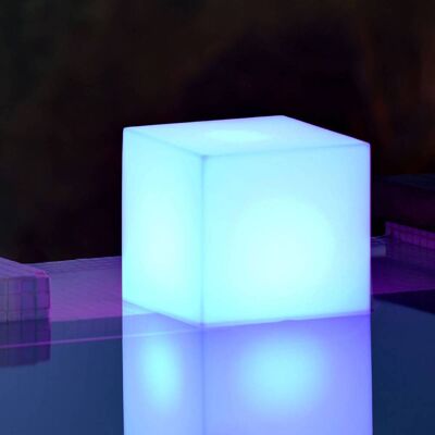 Newgarden Cuby 32 cm LED Kubus Utendørs Lys RGB Hvit Newgarden Cuby 32 cm LED Kubus Utendørs Lys RGB Hvit