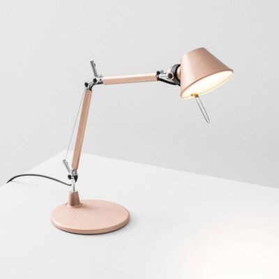 Artemide Micro Kobber Bordlampe - Modern Klassisk Belysning Artemide Micro Kobber Bordlampe - Modern Klassisk Belysning