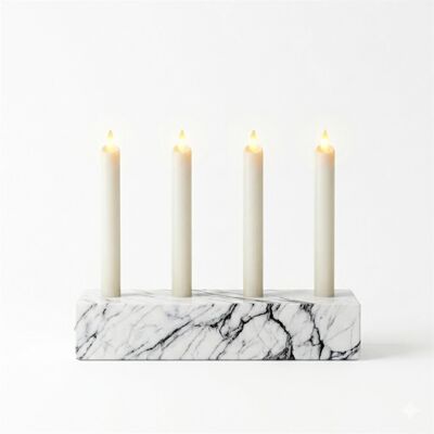 Royale Lysestake Hvit Marmor Med 4 Batterilys Royale Lysestake Hvit Marmor Med 4 Batterilys