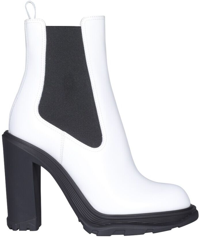 alexander mcqueen Tread Heeled Chelsea Boot Hvit Female