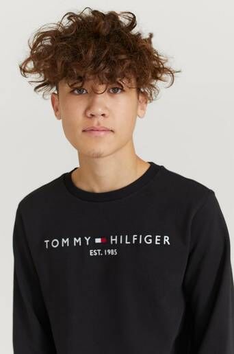 Tommy Hilfiger Sweatshirt Essential Sweatshirt Svart  Male Svart