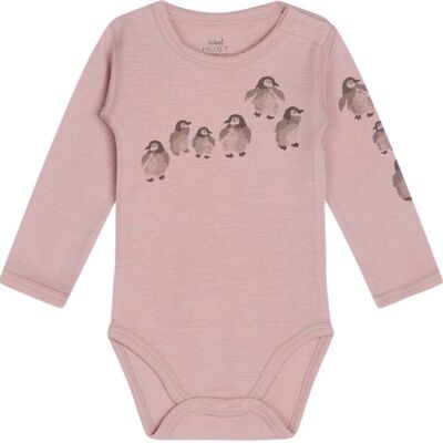 Hust&Claire ull Hust & Claire body i ull med pingviner, Shade rose (62) 62 Hust&Claire ull Hust & Claire body i ull med pingviner, Shade rose (62) 62