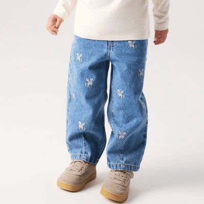 Name It Nmfbella barrel jeans småbarn, Medium Blue Denim (104) 104 Name It Nmfbella barrel jeans småbarn, Medium Blue Denim (104) 104