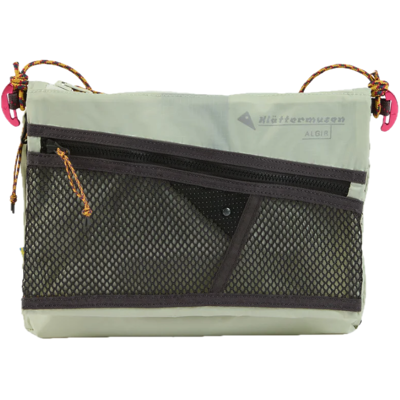 Klättermusen Algir Foldover Bag Sea Foam O/S Klättermusen Algir Foldover Bag Sea Foam O/S