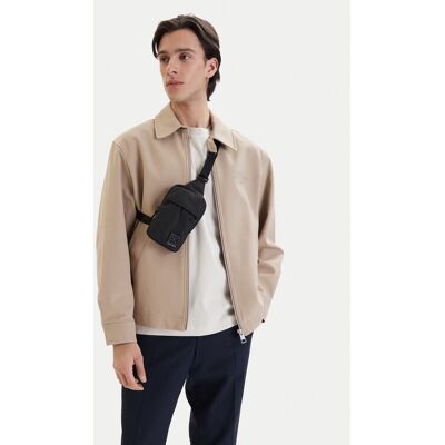 Calvin Klein Saszetka Utility Emblem Phone Crossbody LV04D1192G Czarny NOSIZE Czarny Męskie Calvin Klein Saszetka Utility Emblem Phone Crossbody LV04D1192G Czarny NOSIZE Czarny Męskie