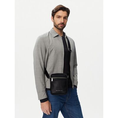 Tommy Hilfiger Saszetka Th Bus Leather Mini Reporter AM0AM14393 Czarny NOSIZE Czarny Męskie Tommy Hilfiger Saszetka Th Bus Leather Mini Reporter AM0AM14393 Czarny NOSIZE Czarny Męskie
