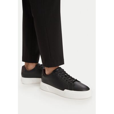 Calvin Klein Sneakersy Chunky Cupsole Laceup Clean Lth HM0HM02239 Czarny 40 Czarny Męskie Calvin Klein Sneakersy Chunky Cupsole Laceup Clean Lth HM0HM02239 Czarny 40 Czarny Męskie