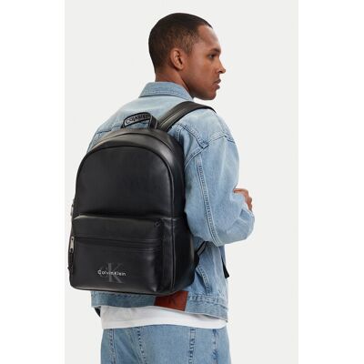 Calvin Klein Plecak Bold Logo Webbing LV04D3417G Czarny NOSIZE Czarny Męskie Calvin Klein Plecak Bold Logo Webbing LV04D3417G Czarny NOSIZE Czarny Męskie
