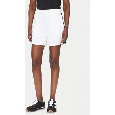 Giorgio Armani EA7 Emporio Armani Szorty materiałowe 7W000176 AF12643 U0002 Biały Regular Fit XS Biały Damskie Giorgio Armani EA7 Emporio Armani Szorty materiałowe 7W000176 AF12643 U0002 Biały Regular Fit XS Biały Damskie