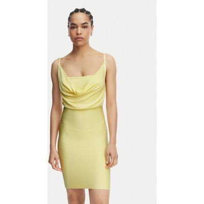 Guess Sukienka koktajlowa W6GK83 Z0686 Żółty Slim Fit L Żółty Damskie Guess Sukienka koktajlowa W6GK83 Z0686 Żółty Slim Fit L Żółty Damskie