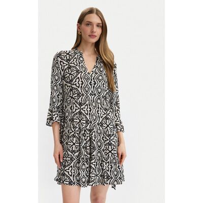 Vero Moda Sukienka codzienna Menny 10341543 Czarny Regular Fit XS Czarny Damskie Vero Moda Sukienka codzienna Menny 10341543 Czarny Regular Fit XS Czarny Damskie