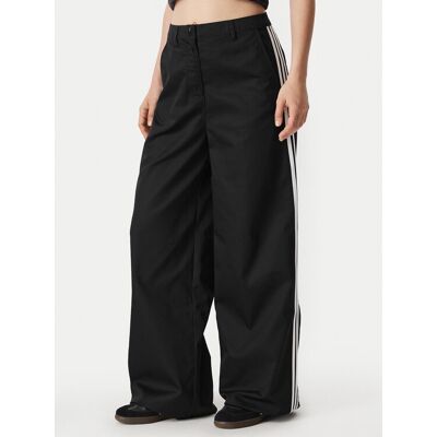 Adidas Spodnie materiałowe Tailored KS9370 Czarny Loose Fit 34 Czarny Damskie Adidas Spodnie materiałowe Tailored KS9370 Czarny Loose Fit 34 Czarny Damskie