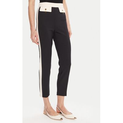 Elisabetta Franchi Spodnie materiałowe PA-T01-56E2-V340 Czarny Regular Fit 44 Czarny Damskie Elisabetta Franchi Spodnie materiałowe PA-T01-56E2-V340 Czarny Regular Fit 44 Czarny Damskie
