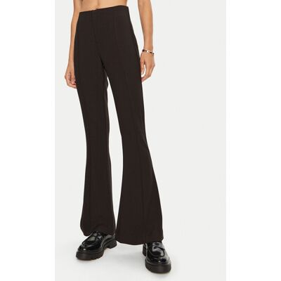 Gina Tricot Spodnie materiałowe Slim Bootcut Trousers 22856 Czarny Bootcut Fit 40 Czarny Damskie Gina Tricot Spodnie materiałowe Slim Bootcut Trousers 22856 Czarny Bootcut Fit 40 Czarny Damskie